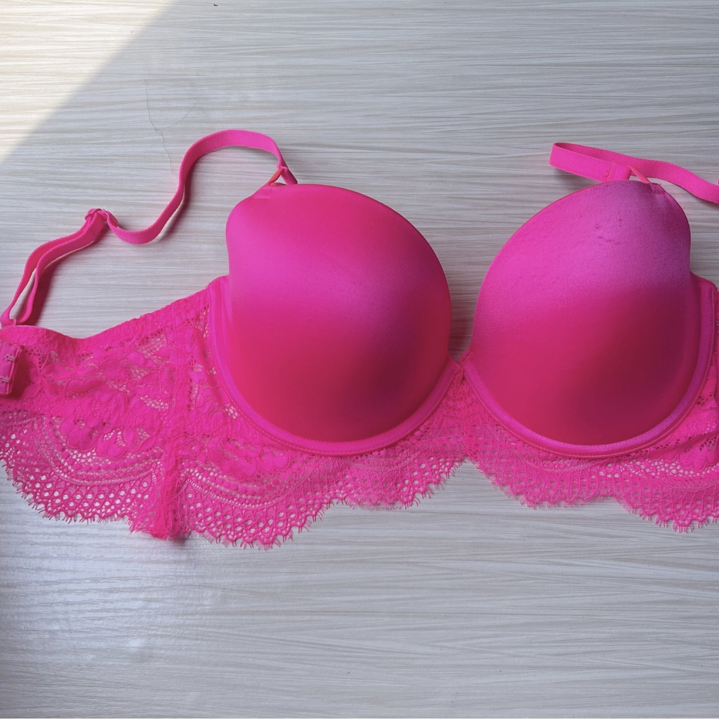 La Sen//za Bra Cup Size 32 34 36 D/DD/E