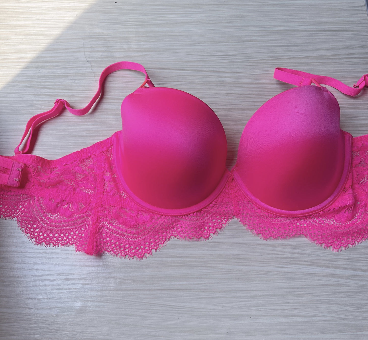 La Sen//za Bra Cup Size 32 34 36  D/DD/E